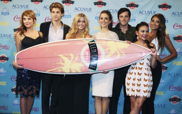 Teen Choice Award Al Miglior Bacio In Una Serie Tv
