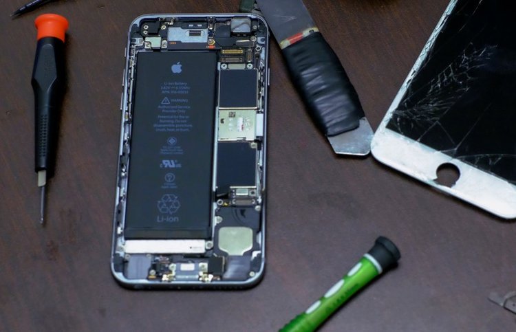 Iphone Rotto Come Recuperare Le Foto