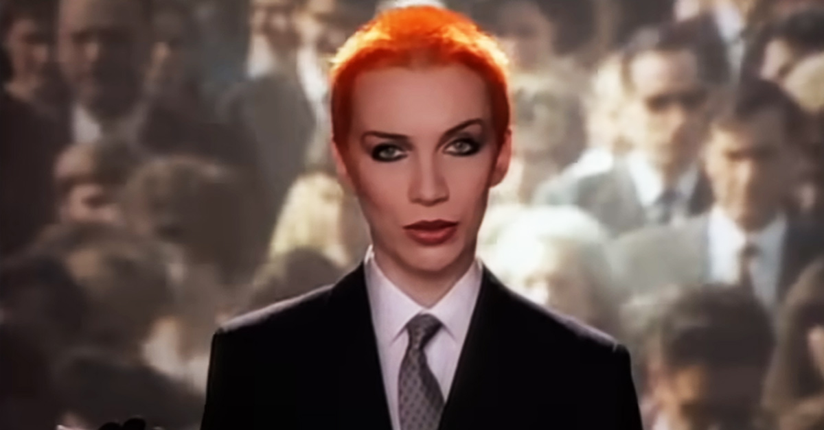 Frame del video "Sweet Dreams" degli Eurythmics