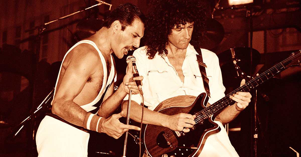 Freddie Mercury e Brina May dei Queen sul palco, 1980