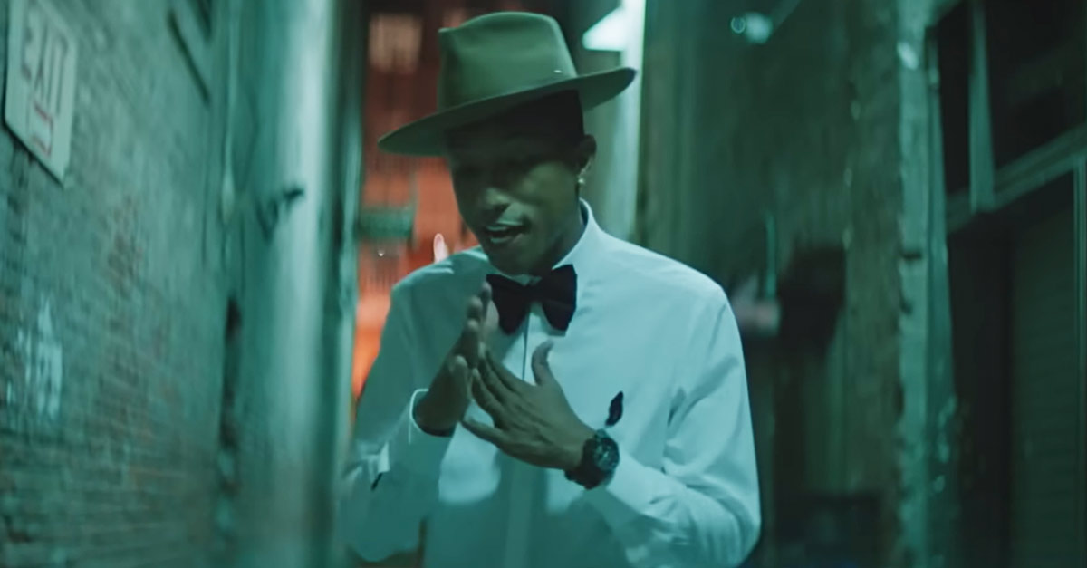 Frame del videoclip di Happy di Pharrell Williams