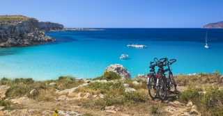 La Sicilia che cambia ritmo: gita fuori porta nel Belìce tra bici, borghi arabi ed enoturismo