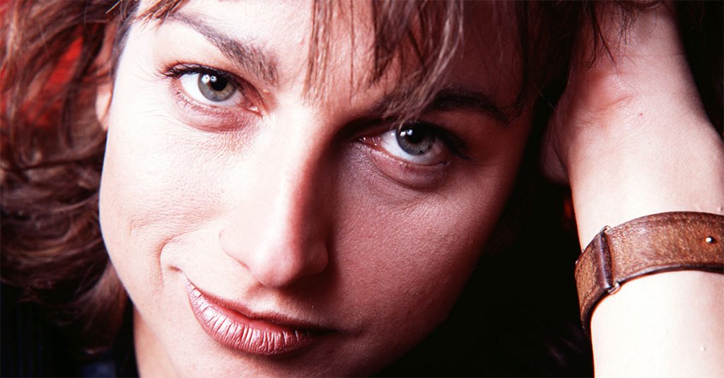 America, Gianna Nannini e Marracash: testo e significato | Radio Deejay