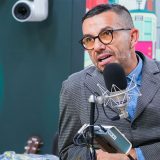 Diego Passoni a teatro con lo spettacolo "Siamo tutti sulla stessa arca"