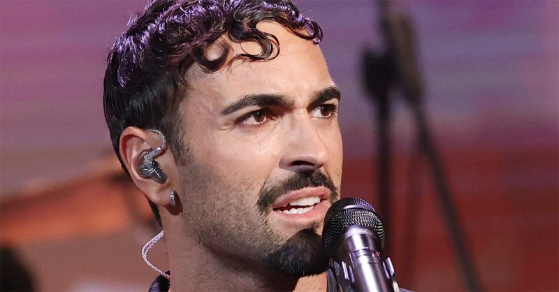 Giornate perse, Marco Mengoni: "La canzone nasce dal periodo più difficile della mia vita"
