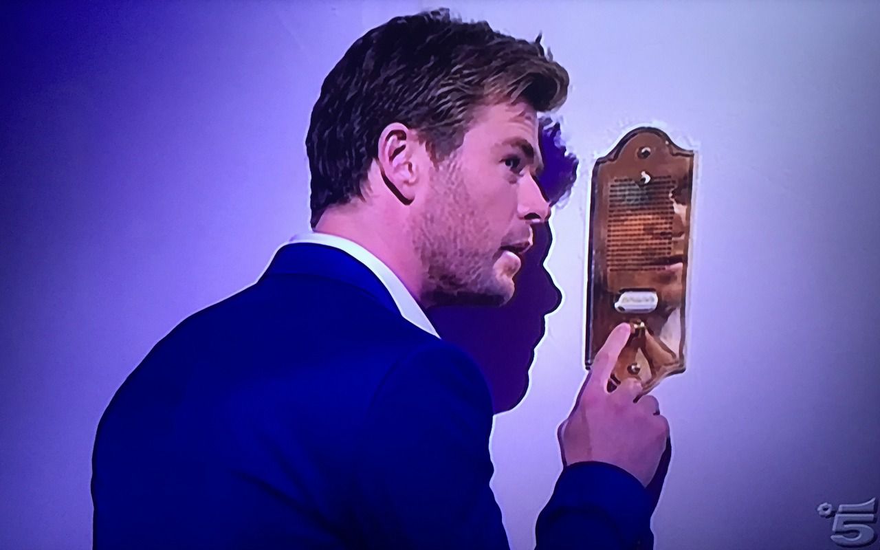 Chris Hemsworth C è Posta Per Te