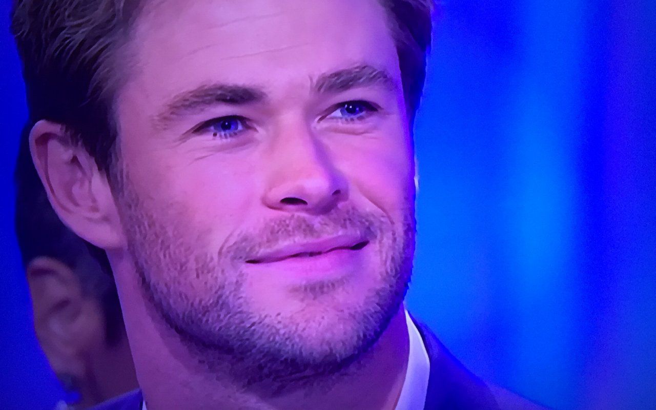 Chris Hemsworth C è Posta Per Te