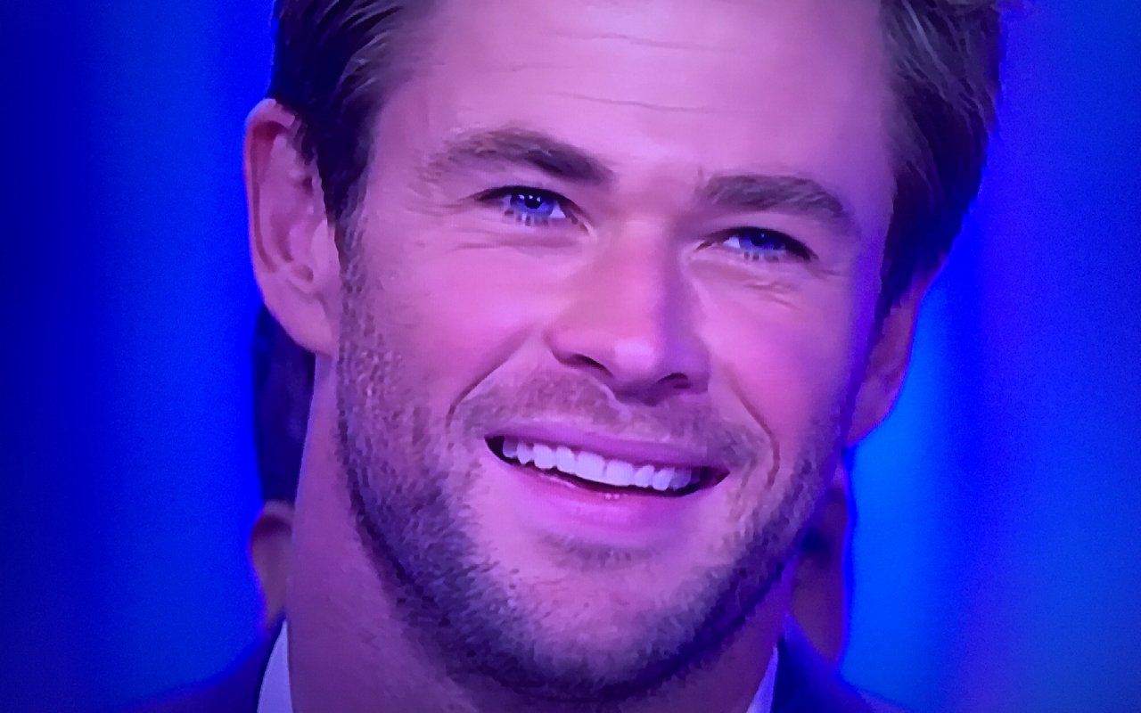 Chris Hemsworth C è Posta Per Te