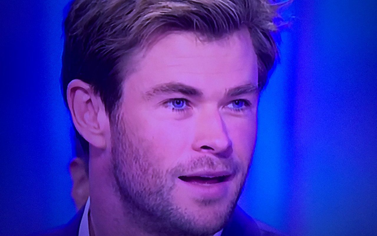 Chris Hemsworth C è Posta Per Te