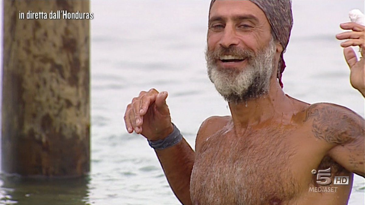 Perché Edoardo Lascia L Isola Dei Famosi