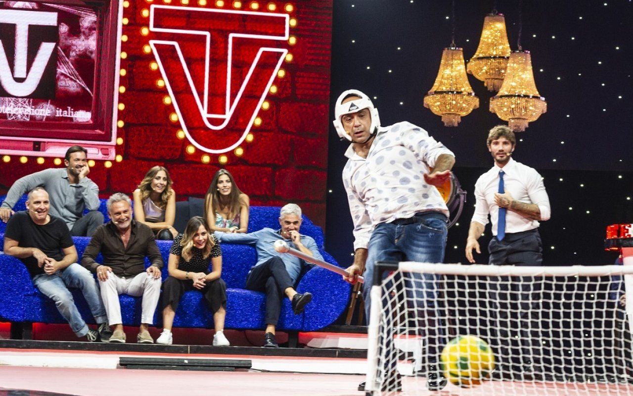Chi è L'imitatore Di Stasera Tutto è Possibile