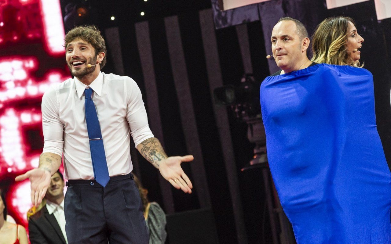 Chi è L'imitatore Di Stasera Tutto è Possibile