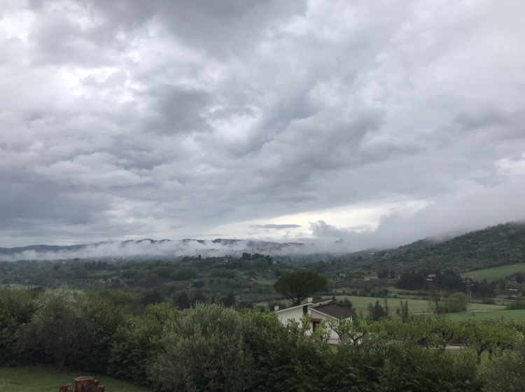 E Chiaro Nella Valle Il Fiume Appare